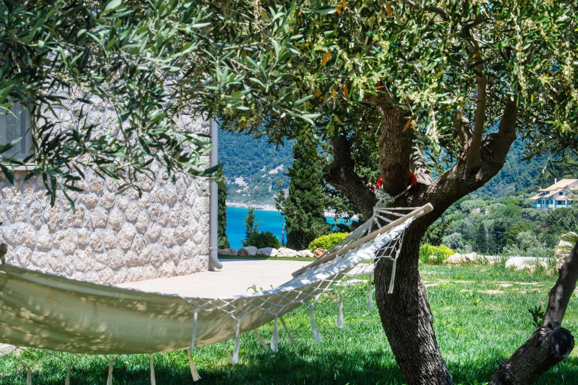 Mylos Mountain Villas- Villa Giorgio Áyios Nikítas Esterno foto